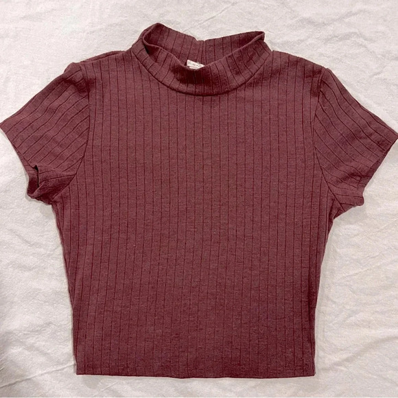 Ribbed muted maroon crop top - Picture 1 of 2